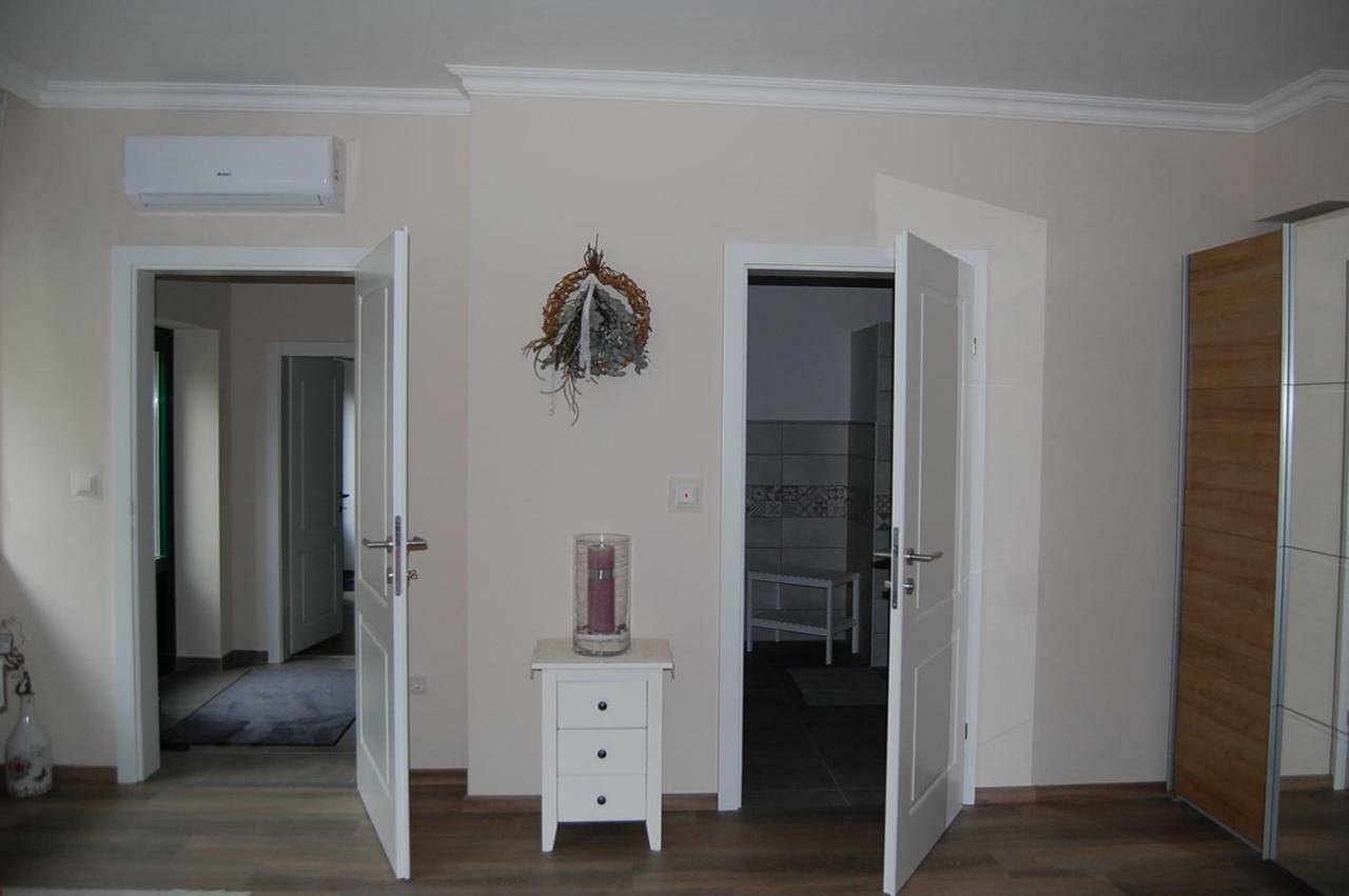 Apartament Weingut Krikler Weiden am See Zewnętrze zdjęcie